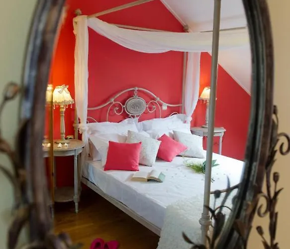 Lefkas & Lefkada City