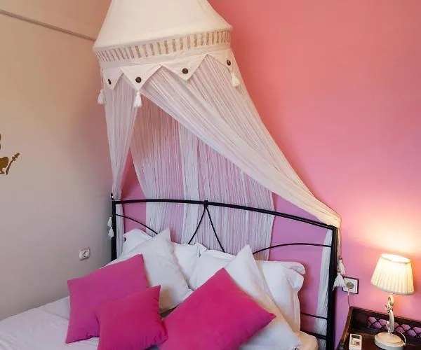 Lefkas & * Lefkada City