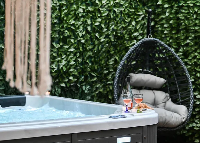 Lefkas & * Lefkada City