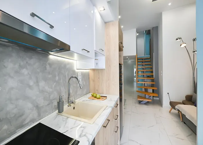 Lefkas & Lefkada City