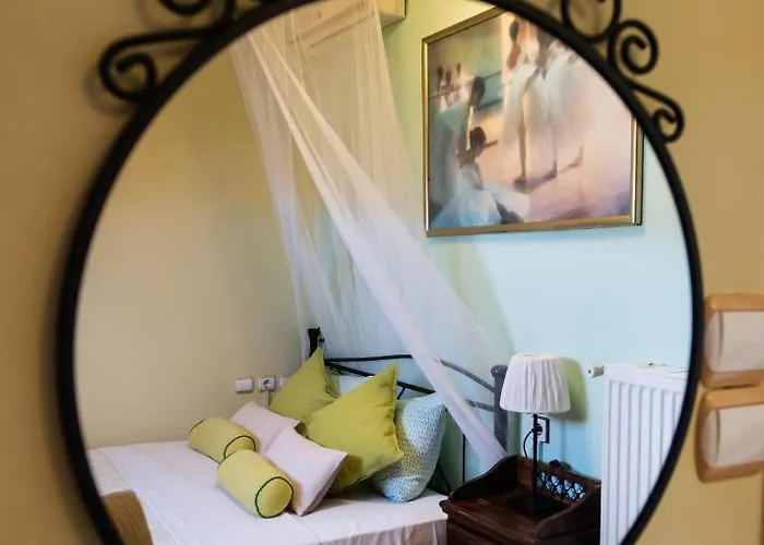 Lefkas & * Lefkada City